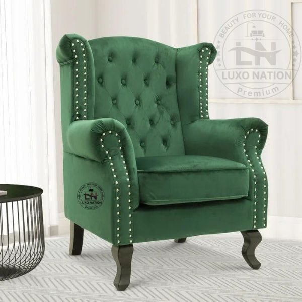 Luxury chair High Back Tufted Boss Chair โ Executive Office Comfort